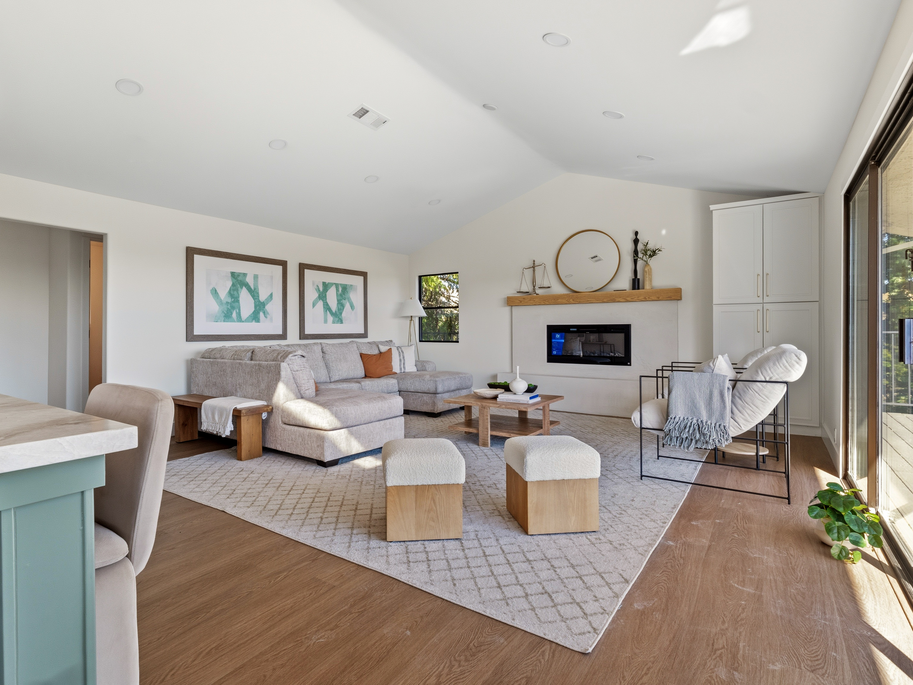 Real estate photo 3